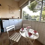 Apartment En Avec Piscine 2 Pers - Fr-1-845-16 Sanary-sur-Mer